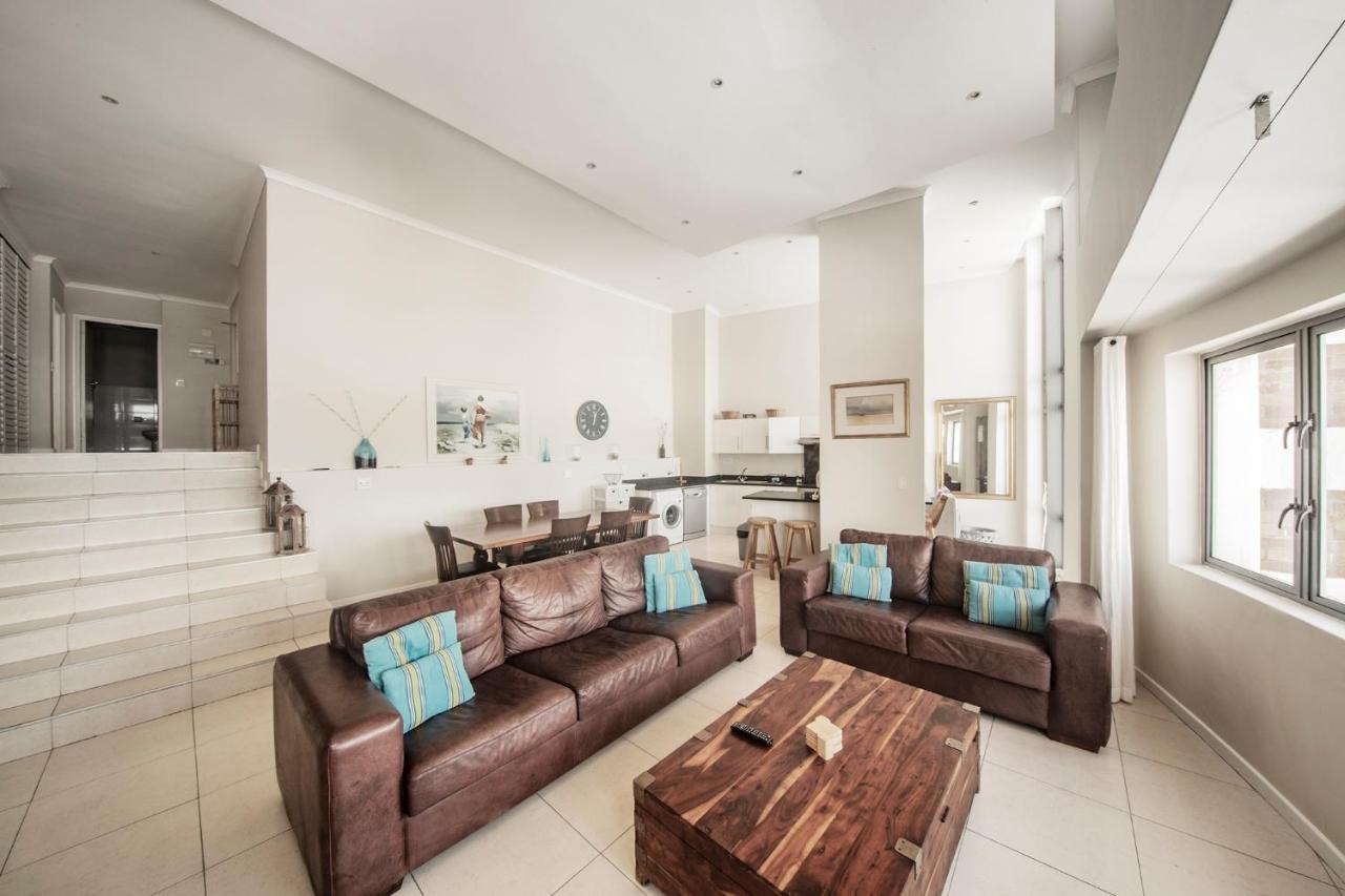 Surferscorner Self Catering Apartments ミューゼンバーグ エクステリア 写真