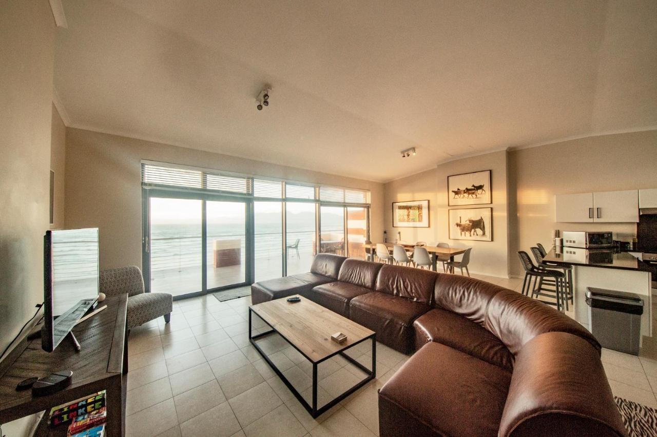 Surferscorner Self Catering Apartments ミューゼンバーグ エクステリア 写真