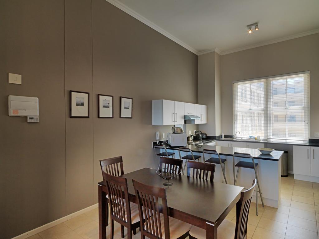 Surferscorner Self Catering Apartments ミューゼンバーグ エクステリア 写真