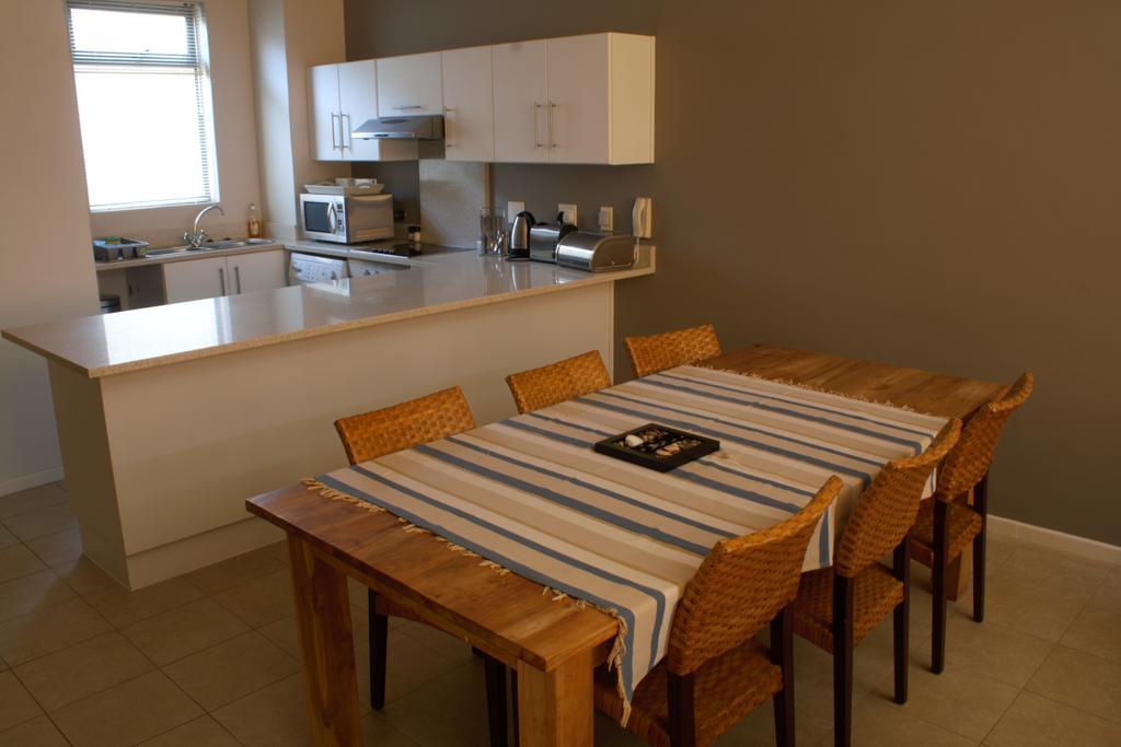 Surferscorner Self Catering Apartments ミューゼンバーグ エクステリア 写真